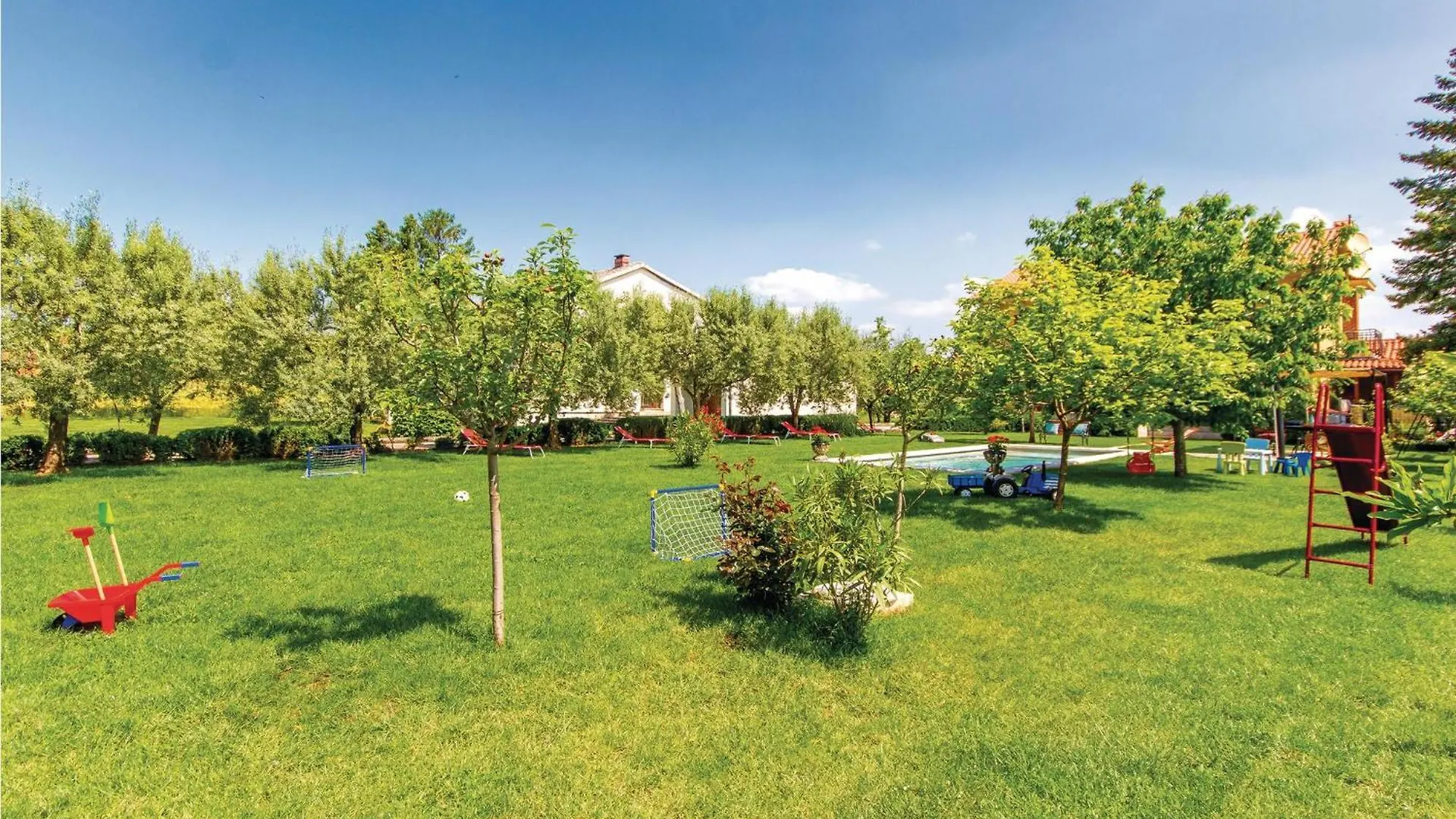 Nice Home In Marcana With Kitchen