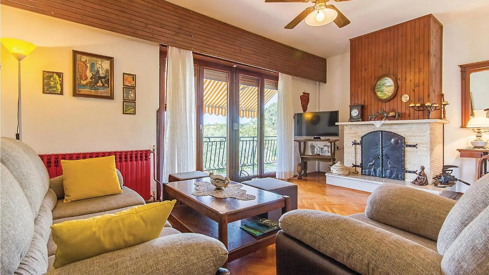 Holiday home Nice Home In Marcana With Kitchen